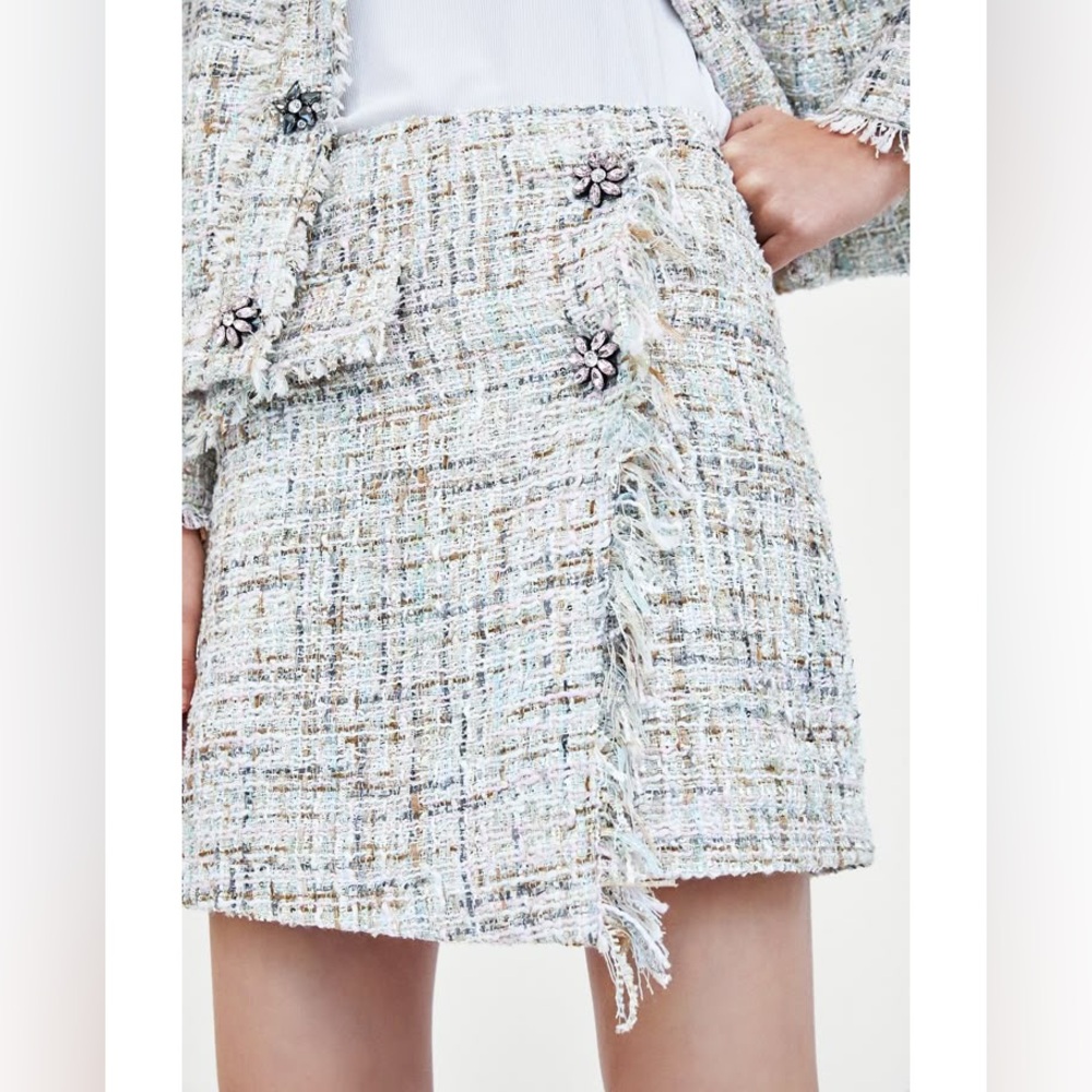 Zara Elegant Tweed Skirt with Floral Accents